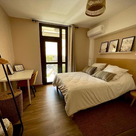 Tres Bel Appartement Central, Au Calme Avec Balneo Perpignan Exteriör bild