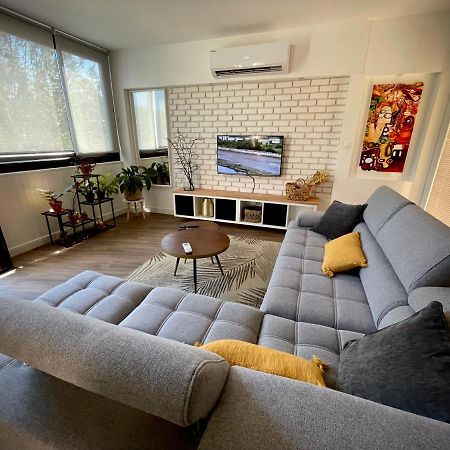 Tres Bel Appartement Central, Au Calme Avec Balneo Perpignan Exteriör bild
