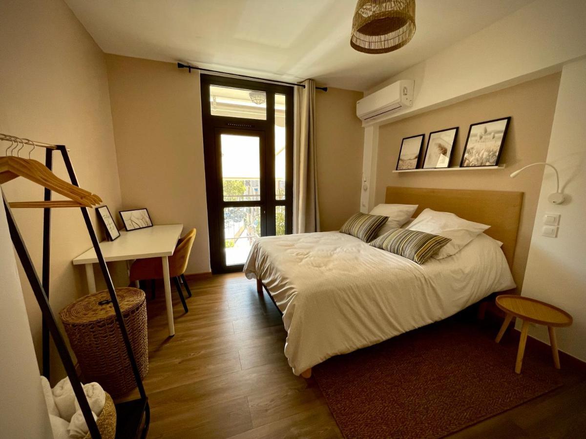 Tres Bel Appartement Central, Au Calme Avec Balneo Perpignan Exteriör bild